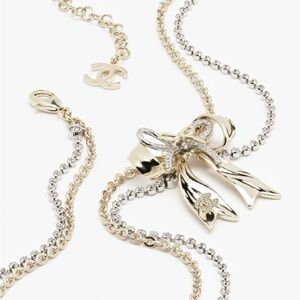 CHANEL Dual-Tone Bow Necklace